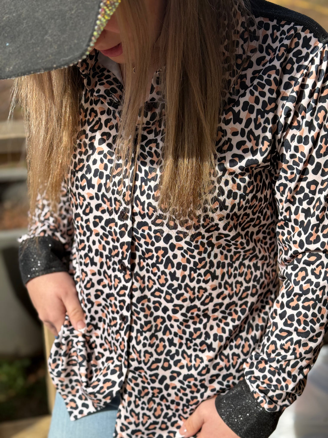 Metallic Cat Can Scat 🐆🖤