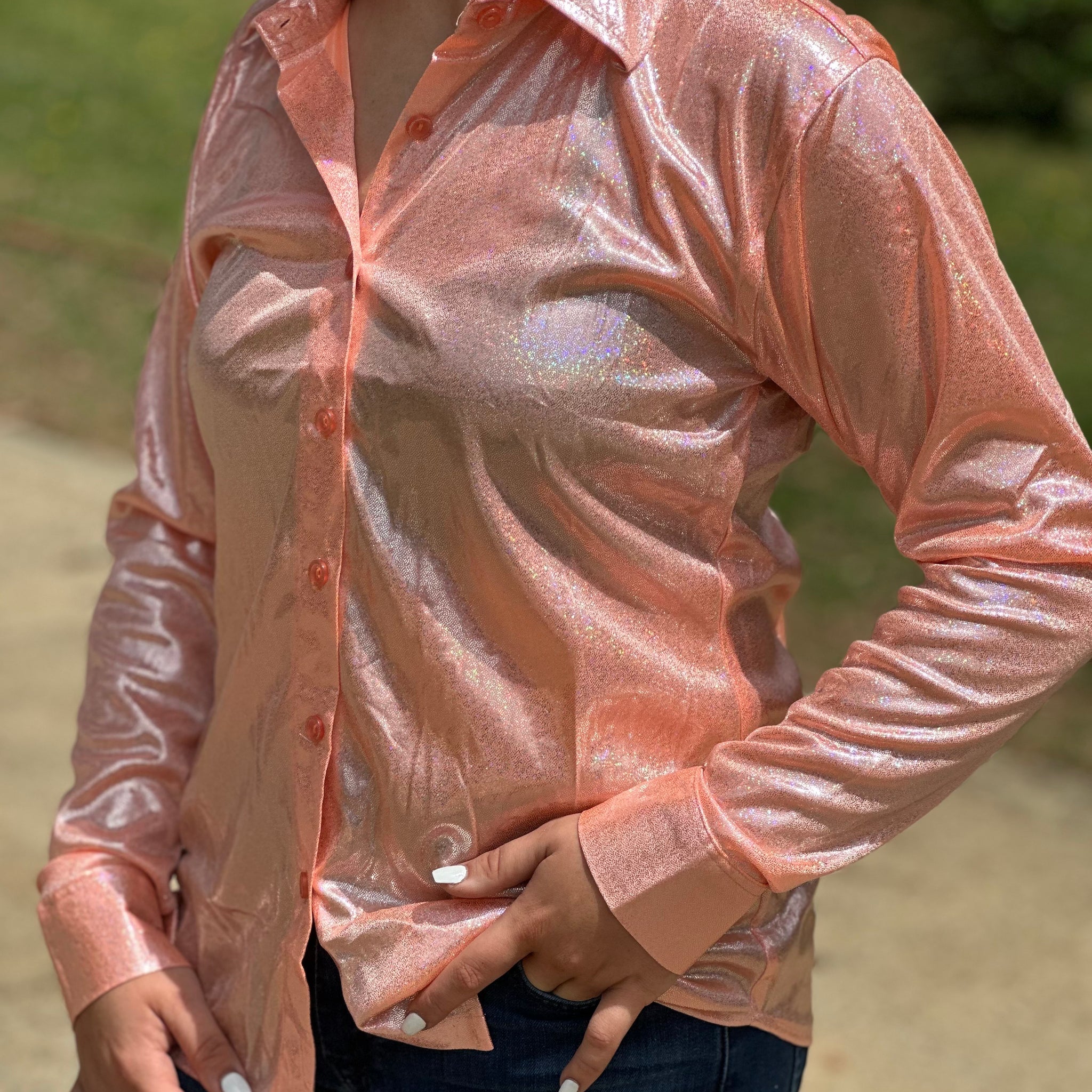 "Just Peachy" 🍑Foil Shimmer Show Shirt